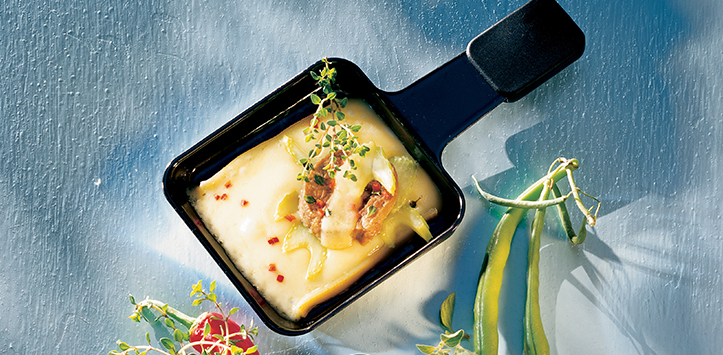 Raclette cheese with beef filet, lemon-thyme and celery