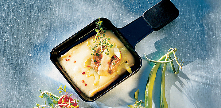 Raclette cheese with beef filet, lemon-thyme and celery