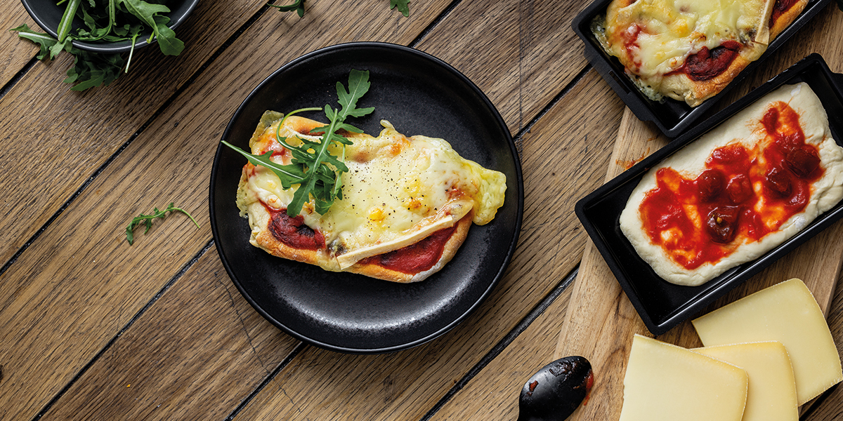 Pinsa au poêlon à raclette