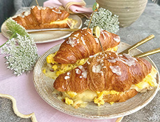 Raclette-Ei-Gipfeli