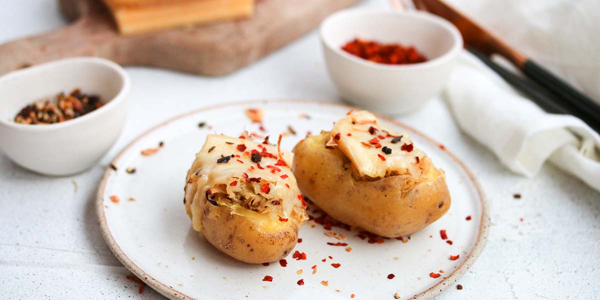 Pommes de terre farcies à la choucroute et au fromage à raclette