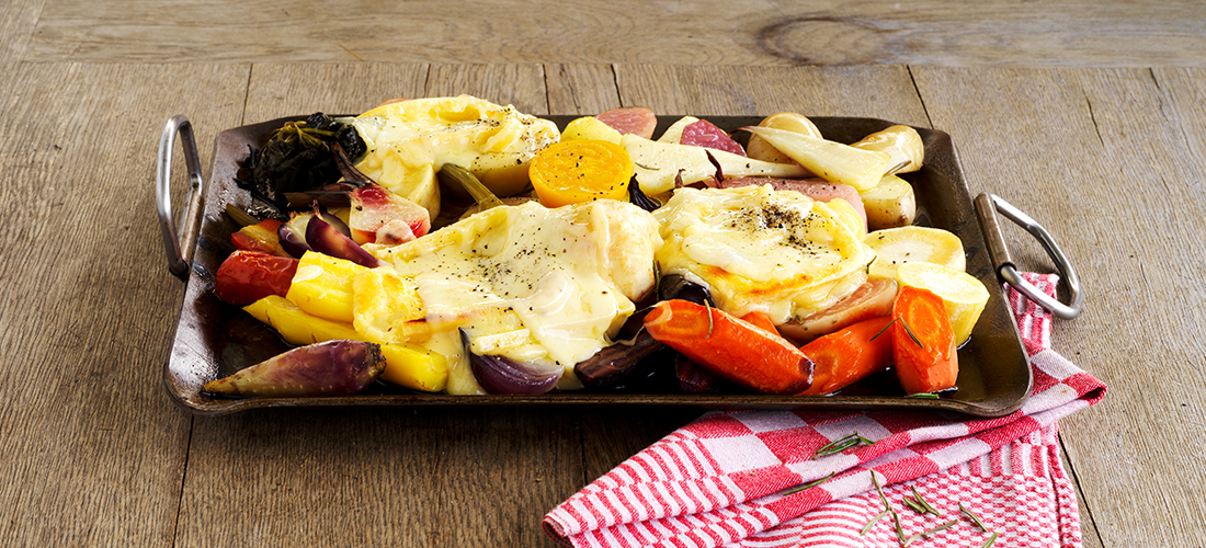 Légumes racines au four et fromage à raclette