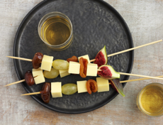 Brochettes de fromage à raclette, automnale