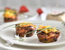 Muffins aux œufs et au fromage à raclette